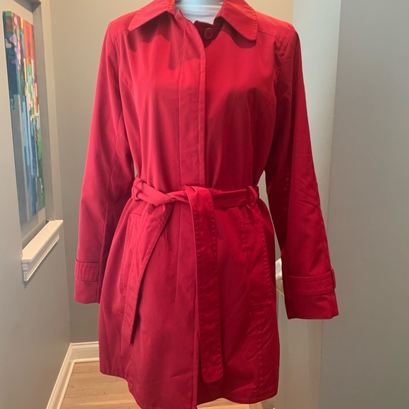 Towne Collection Red Trench Coat Jacket Large London Fog - Picture 13 of 13